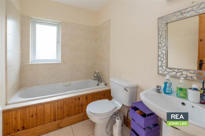 92 Mulkear View, Newport, Tipperary