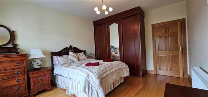 Dalgan Road, Shrule, Co. Galway