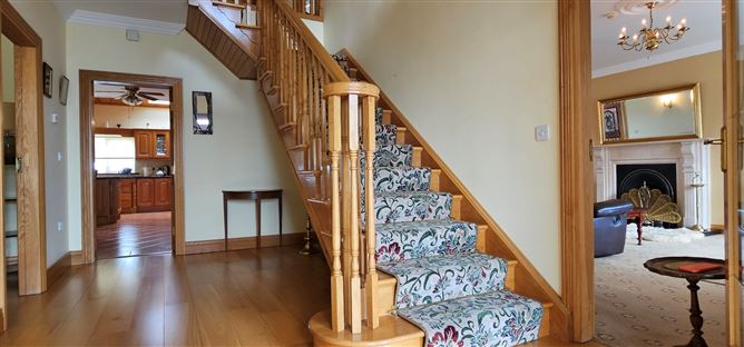 Dalgan Road, Shrule, Co. Galway