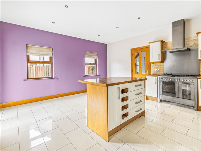 5 The Court, Walshestown Park, Newbridge, Kildare