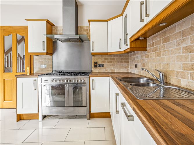 5 The Court, Walshestown Park, Newbridge, Kildare