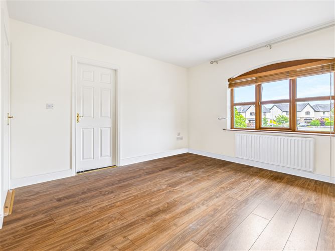 5 The Court, Walshestown Park, Newbridge, Kildare