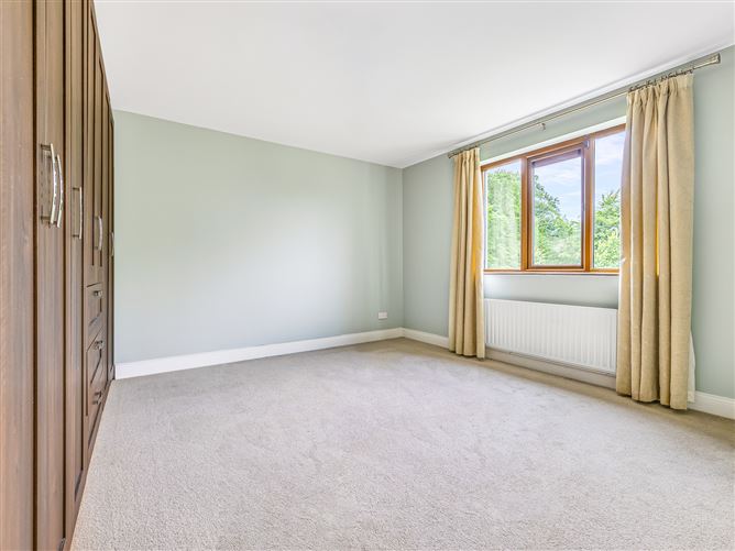 5 The Court, Walshestown Park, Newbridge, Kildare