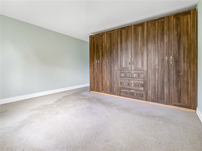 5 The Court, Walshestown Park, Newbridge, Kildare