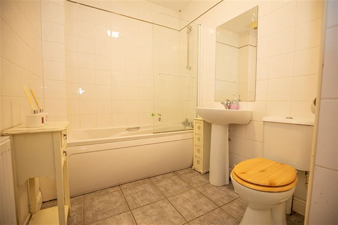 Apt. 34 Melville View, Jamestown Little,, Finglas, Dublin 11