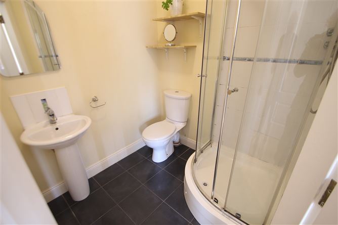 13 The Crescent, Harbour Heights, Passage West, Cork
