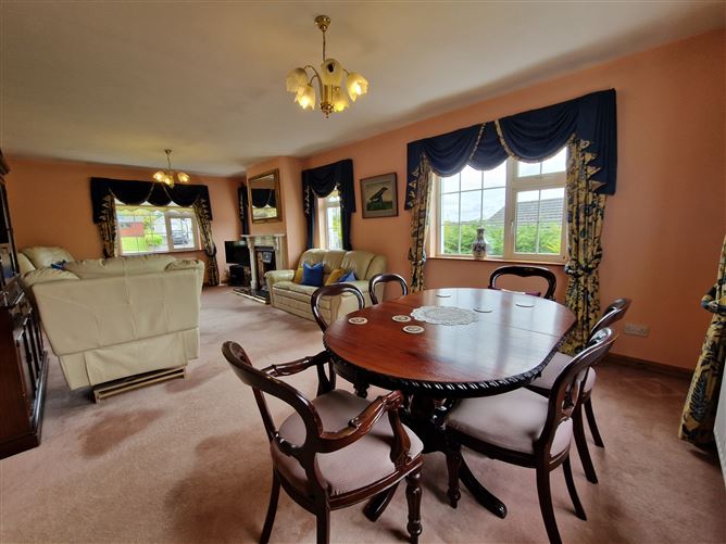 10 Meadow Park, Swinford, Co. Mayo