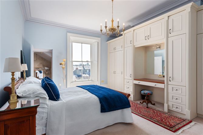 https://photos-a.propertyimages.ie/media/3/4/3/4922343/9ca539d5-5d25-4849-aac7-c71b2cbc95cf_l.jpg