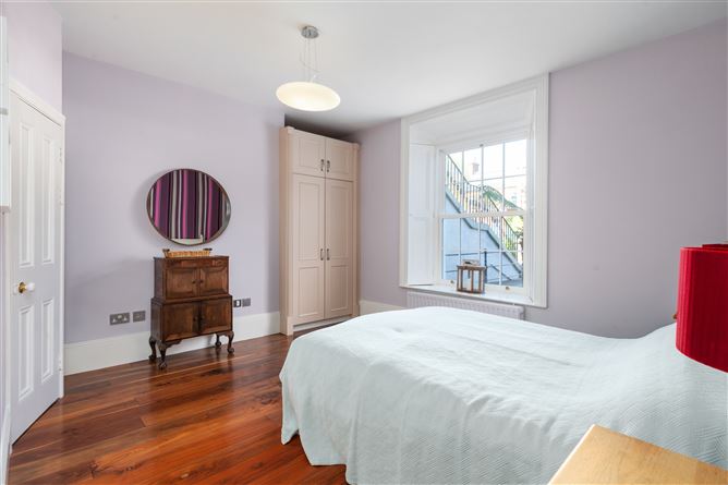 https://photos-a.propertyimages.ie/media/3/4/3/4922343/9ca539d5-5d25-4849-aac7-c71b2cbc95cf_l.jpg