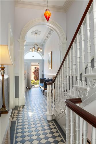https://photos-a.propertyimages.ie/media/3/4/3/4922343/9ca539d5-5d25-4849-aac7-c71b2cbc95cf_l.jpg