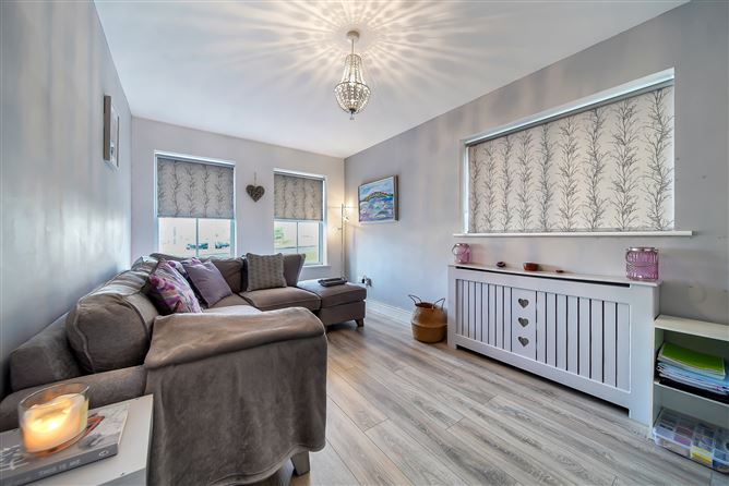 53 Harmony Hill, Letterkenny, Donegal