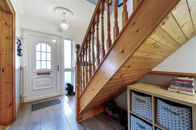 53 Harmony Hill, Letterkenny, Donegal