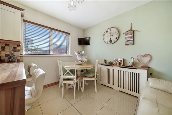 53 Harmony Hill, Letterkenny, Donegal