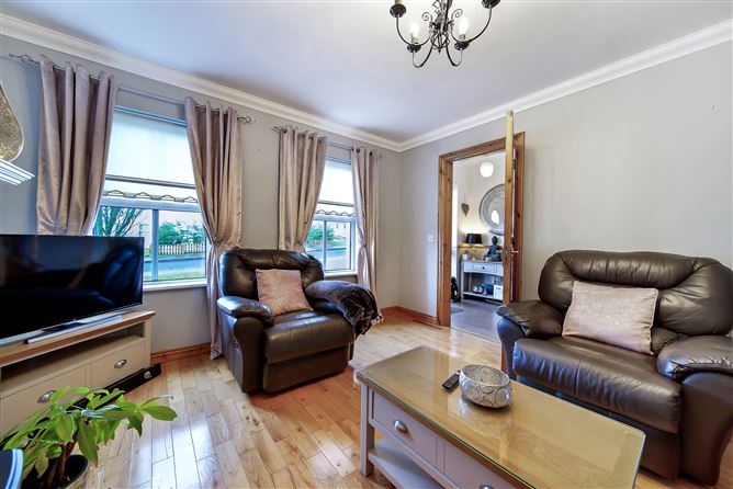 53 Harmony Hill, Letterkenny, Donegal