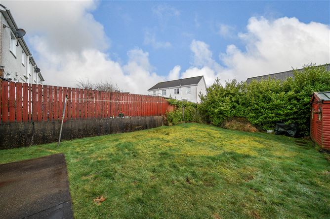53 Harmony Hill, Letterkenny, Donegal