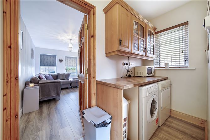 53 Harmony Hill, Letterkenny, Donegal