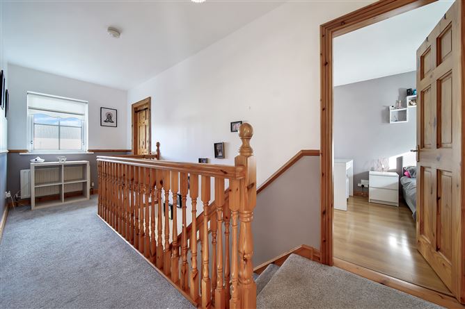 53 Harmony Hill, Letterkenny, Donegal