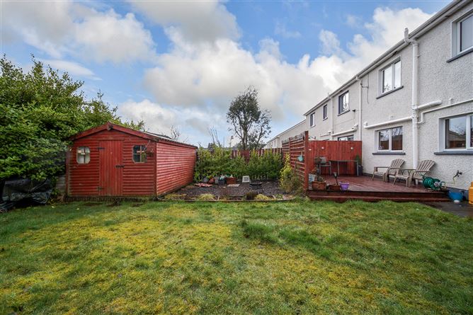 53 Harmony Hill, Letterkenny, Donegal