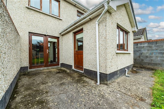 32 The Court, Newtown Manor, Kill, Co. Kildare
