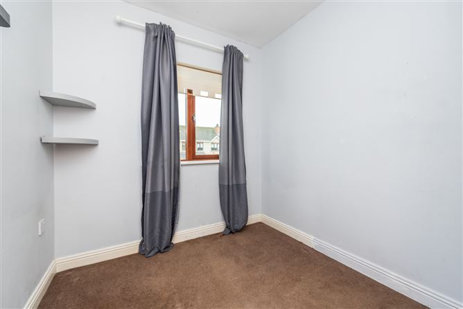 32 The Court, Newtown Manor, Kill, Co. Kildare