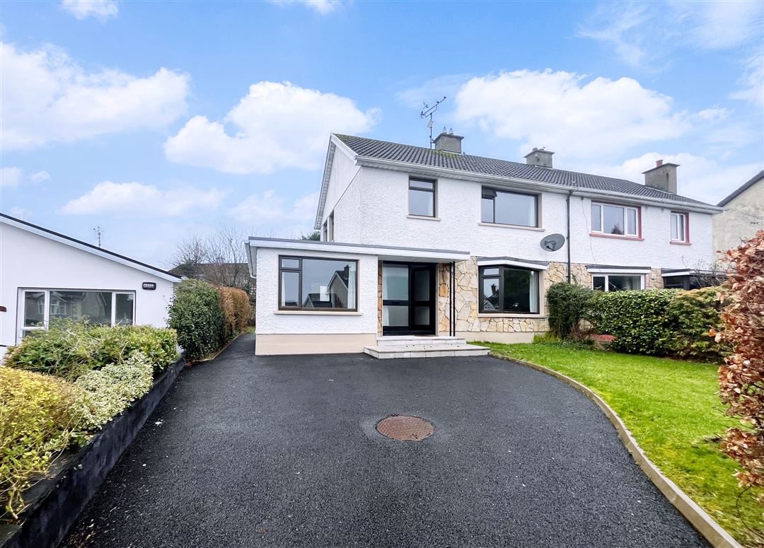 14 Beechwood Avenue , Letterkenny, Donegal