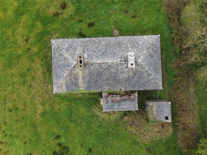 Derelict Residence On C. 14.40 Acres, Derryvode, Williamstown, County Galway