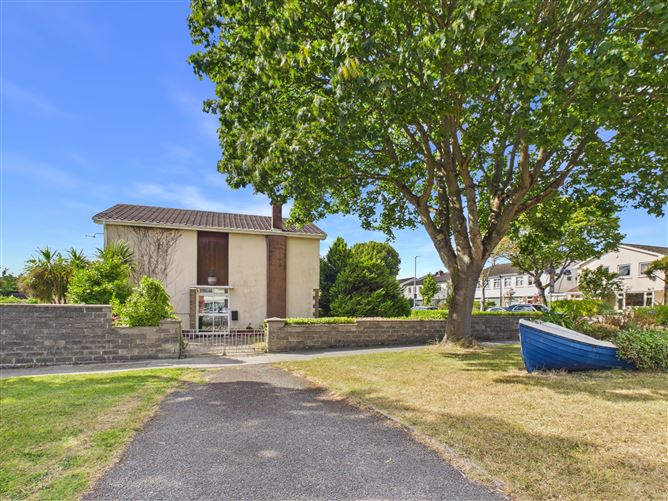 Photo 30 of 37 — 104 Millview Lawns, Malahide, County Dublin