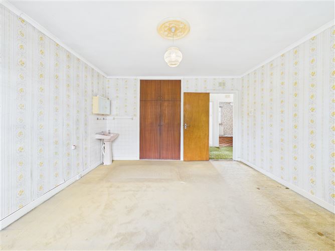 Photo 21 of 37 — 104 Millview Lawns, Malahide, County Dublin