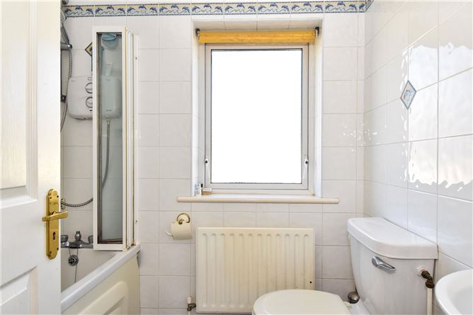 68 Garrai De Brun, Fort Lorenzo, Galway