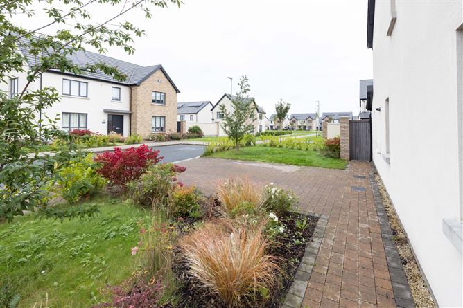 5 Cluain Adain Way, Clonmagadden, Navan, Co. Meath
