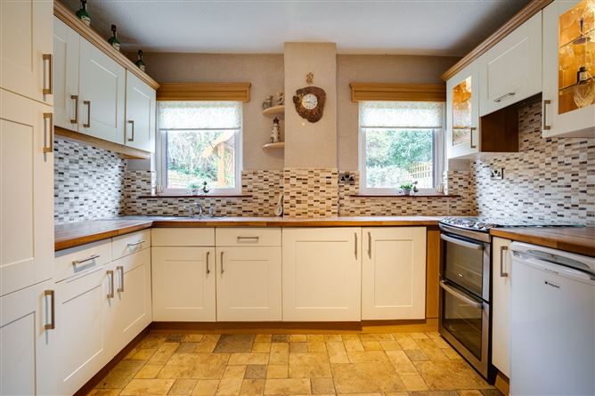 15 Knocklyon Park, Knocklyon, Dublin 16