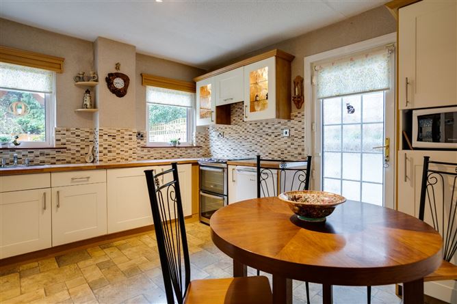 15 Knocklyon Park, Knocklyon, Dublin 16