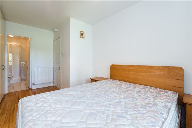 Apt. 12 Merrion Woods, Booterstown, County Dublin
