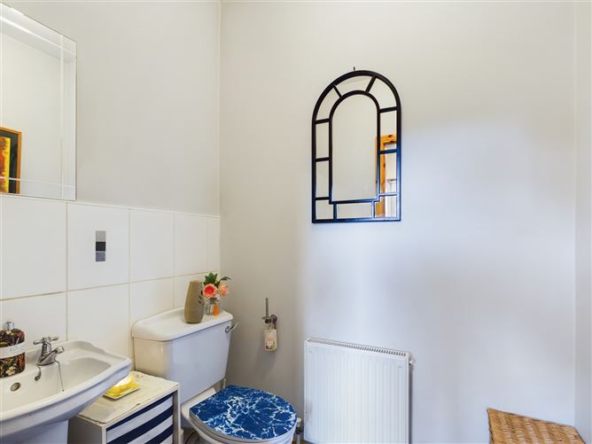 6 Longfield Park, Boherlahan, Cashel, Co. Tipperary