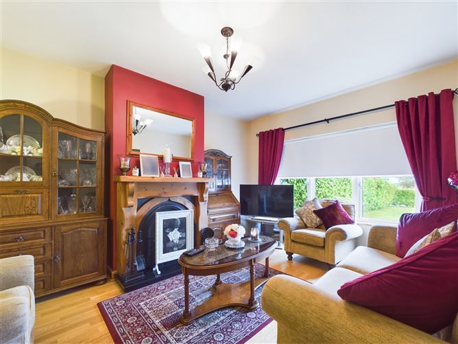 6 Longfield Park, Boherlahan, Cashel, Co. Tipperary