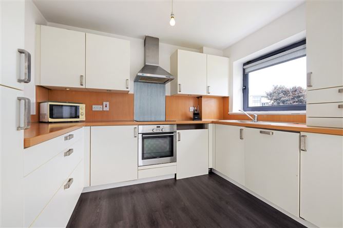 6 The Hill, Clon Brugh, Sandyford, Dublin 18