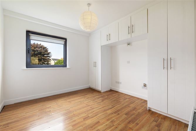 6 The Hill, Clon Brugh, Sandyford, Dublin 18