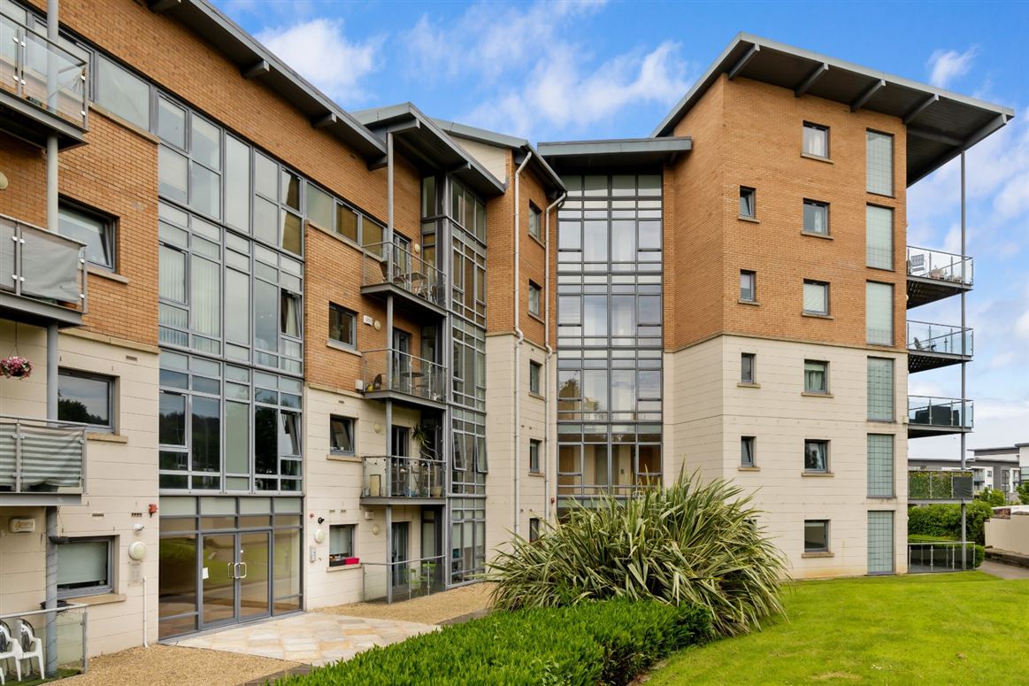 6 The Hill, Clon Brugh, Sandyford, Dublin 18