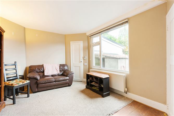 50 Larkhill Road, Whitehall, Dublin 9