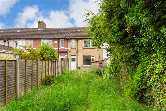 50 Larkhill Road, Whitehall, Dublin 9