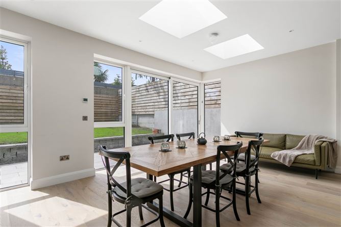 5 Oatlands Manor, Mount Merrion, County Dublin