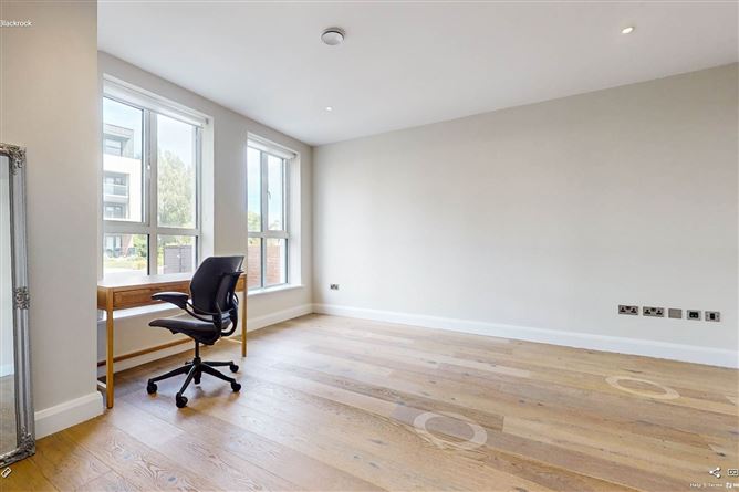 5 Oatlands Manor, Mount Merrion, County Dublin