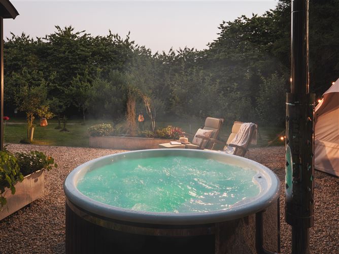 Moonshine, Vacation Rental in Cornwall, England, Truro, Cornwall
