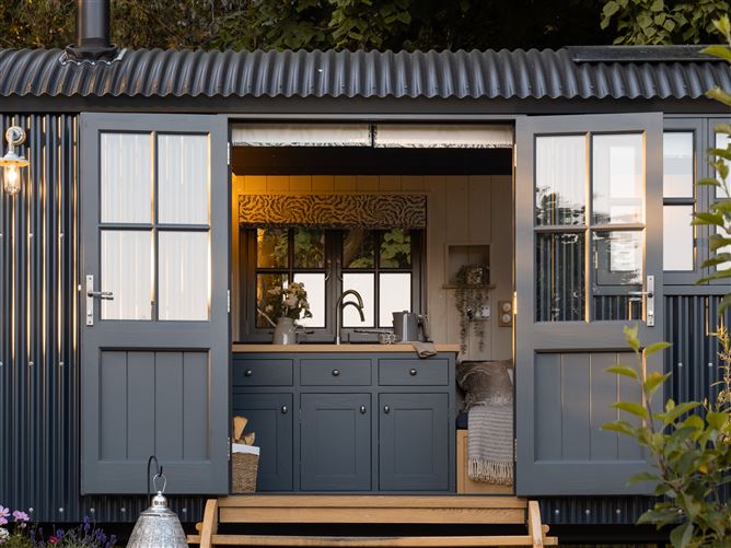 Moonshine, Vacation Rental in Cornwall, England, Truro, Cornwall