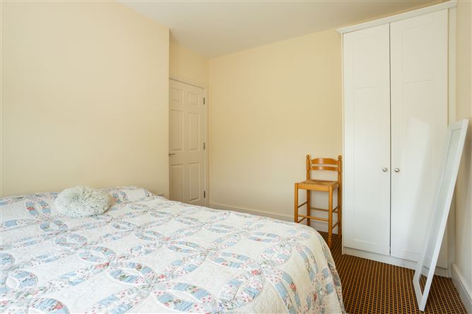 40 Sruth Mhuillean, Durrus,   West Cork