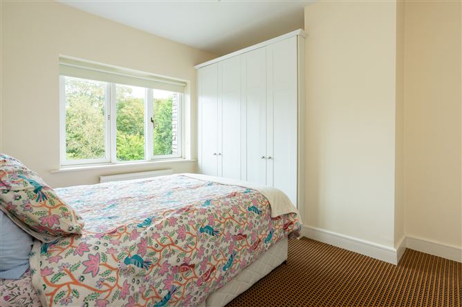 40 Sruth Mhuillean, Durrus,   West Cork