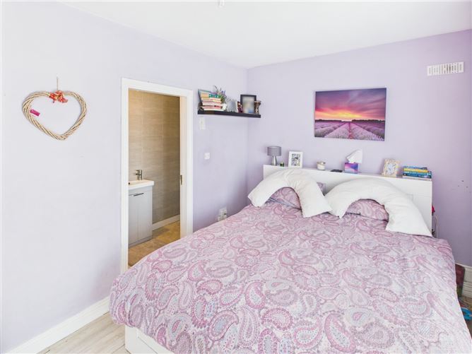 7 Ardan View, Tullamore, Co. Offaly