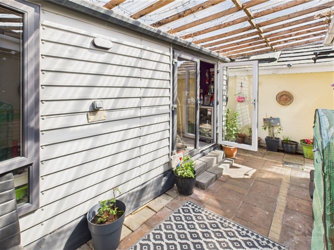 7 Ardan View, Tullamore, Co. Offaly