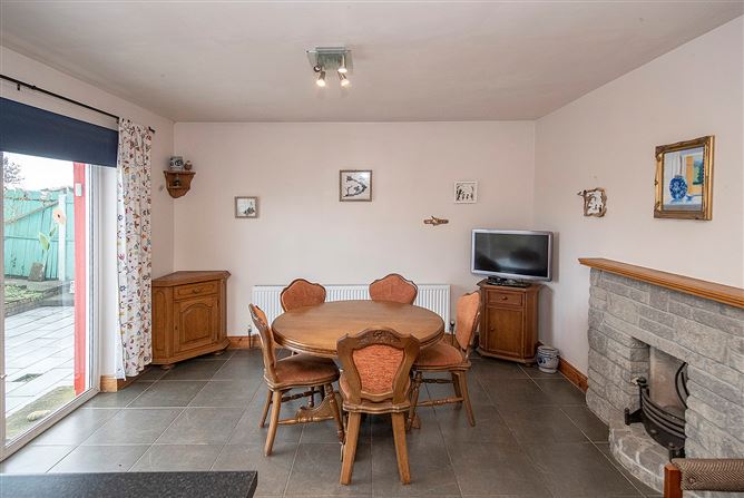 25 The Comeraghs, Stradbally, Waterford