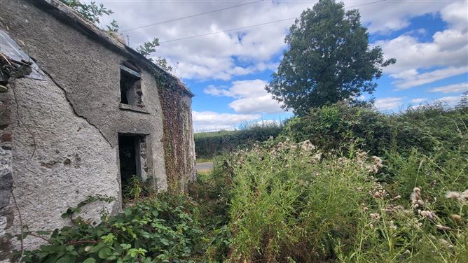 Photo 7 of 10 — Killenaule, Co. Tipperary, Killenaule, Tipperary